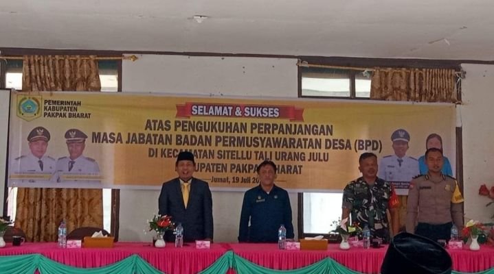 25 Orang Anggota BPD Se Kecamatan Sttu Julu Dikukuhkan  Camat