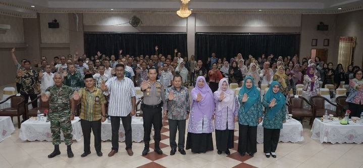 Asisten Administrasi Umum Buka Rembuk Stunting Kabupaten Asahan Tahun 2024
