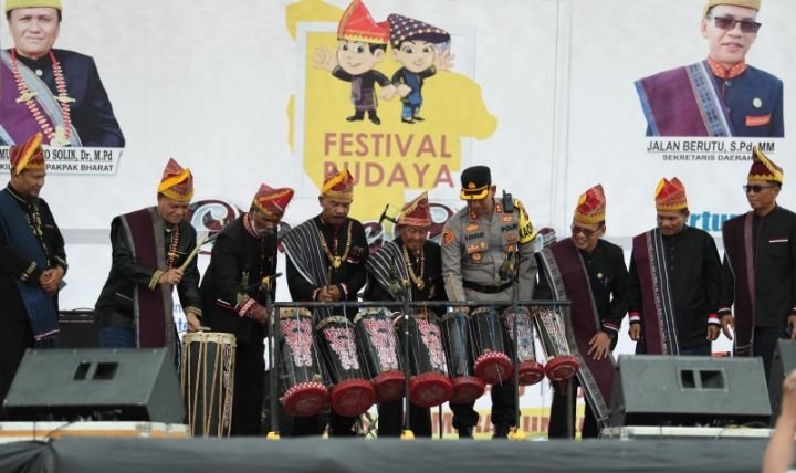 Pesta Budaya Oang-Oang Tahun 2024 Resmi Dibuka Wabup.Pakpak Bharat