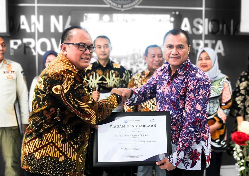 JNE Terima Penghargaan dari Badan Narkotika Nasional Provinsi DKI Jakarta