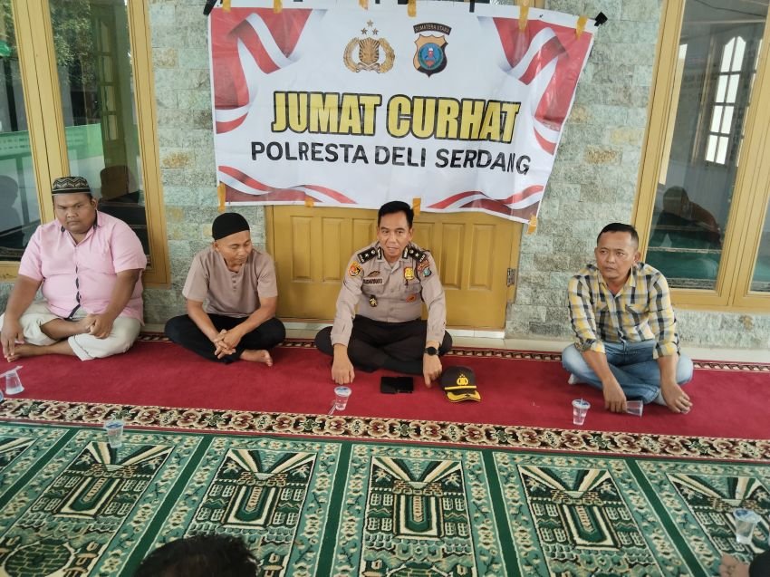 Gelar Jumat Curhat, Polresta Deli Serdang Dengarkan Keluhan Masyarakat