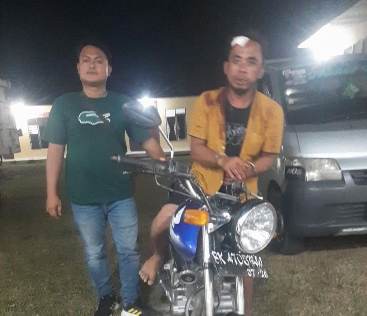 Polsek Tanah Jawa Amankan Pelaku Pencurian Motor di Parkiran Masjid Al Furqon