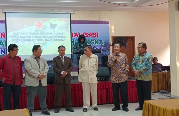 Panitia Tugu Raja Sinurat Gelar Ibadah dan Penggalangan Dana