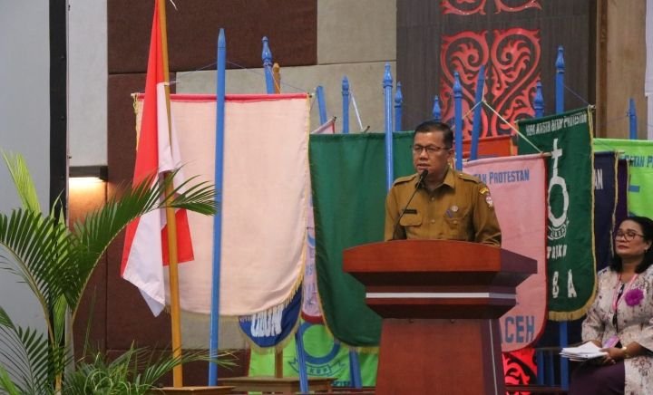 Bupati Toba: Bibelvrouw HKBP Melayani Jemaat dengan Menabur Sukacita, Ramah dan Lembut