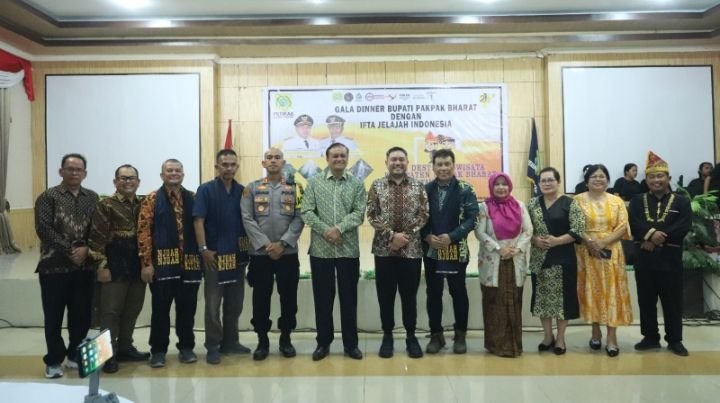 Bupati Pakpak Bharat Laksanakan Galau Dinner Bersama IFTA Di Aula Bale Sada Arih