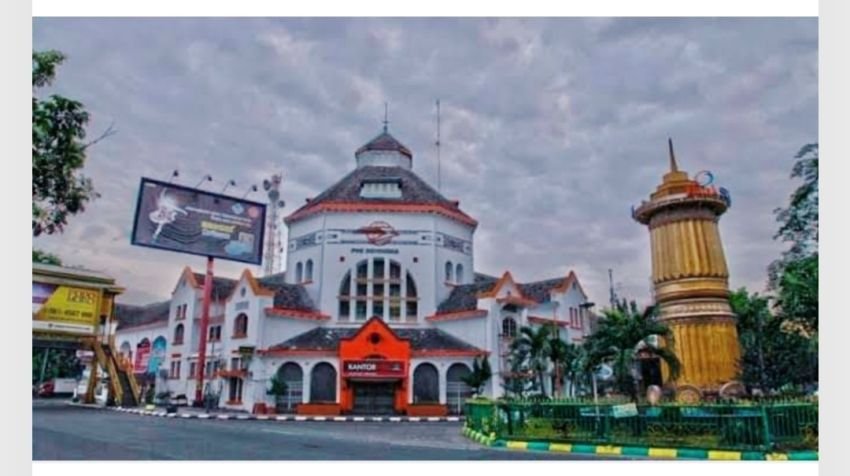 MEMETRI TRADISI JAWI