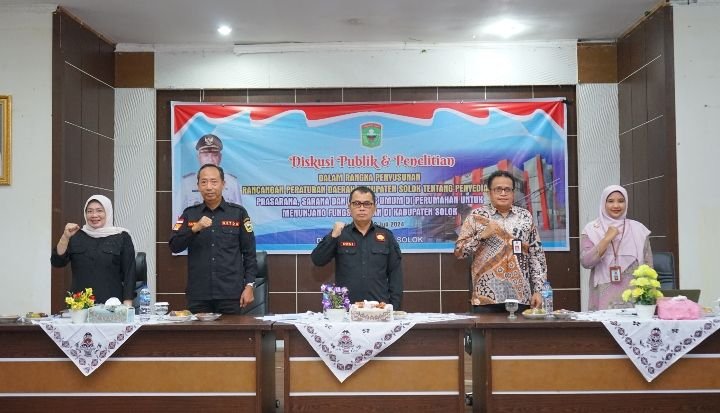 Bupati Solok diwakili Asisten II Deni Prihatni, ST, MT, Hadiri Diskusi Publik Dan Penelitian