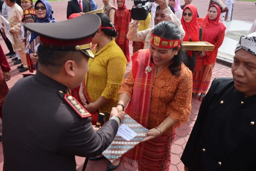 Kapolresta Deli Serdang Hadiri Upacara Peringatan Hari Kemerdekaan Republik Indonesia yang Ke-79