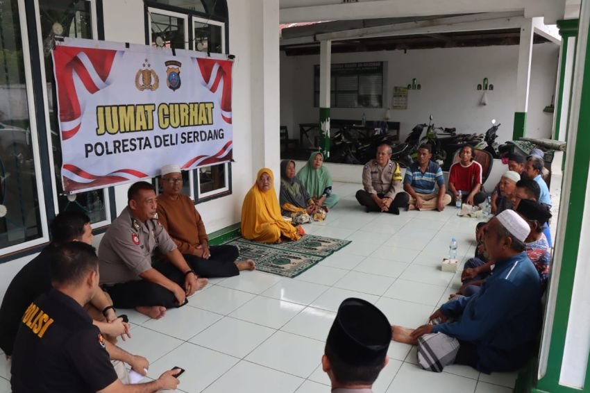 Dengarkan Langsung Keluhan Masyarakat, Polresta Deli Serdang Rutin Gelar Kegiatan Jumat Curhat
