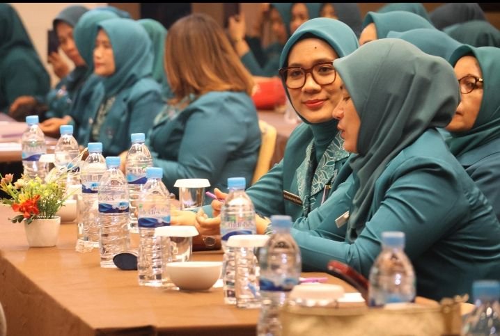Ketua TP PKK Tapsel Hadiri Pembukaan Jambore PKK Tahun 2024 di Medan