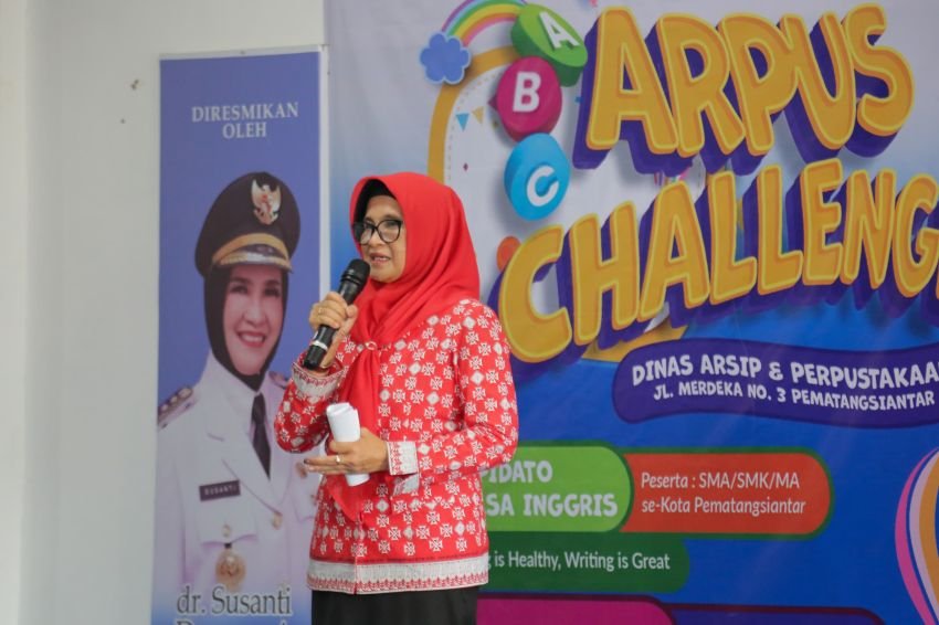 Wali Kota membuka Arpus Challenge di Kantor Dinas Arsip dan Perpustakaan