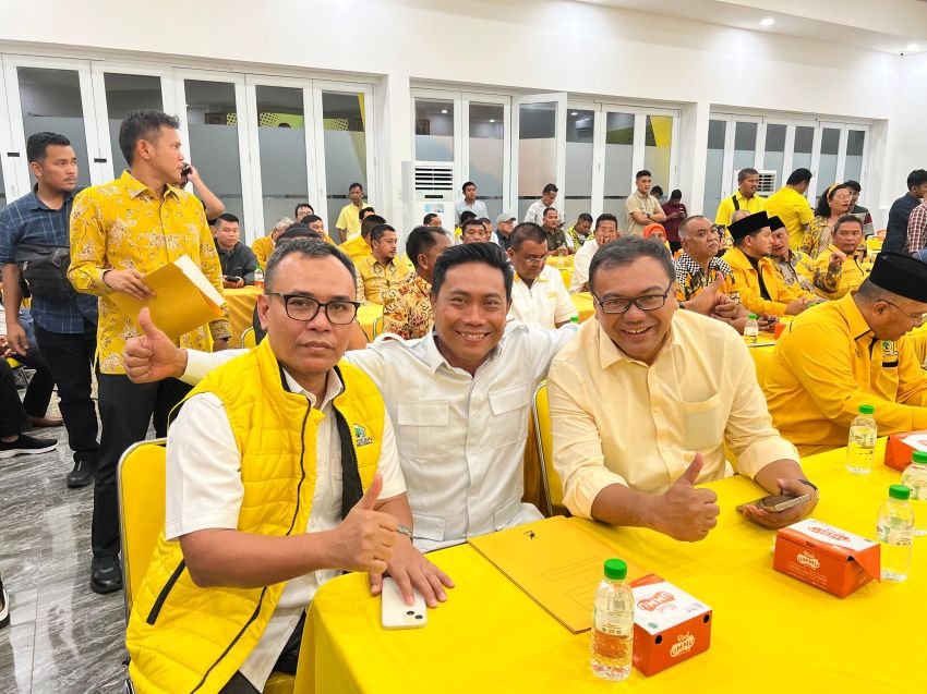 Partai Golkar Serahkan B 1 KWK kepada Pasangan Asri Tambunan-Lom Lom Suwondo, H Dany : Kita Menangkan