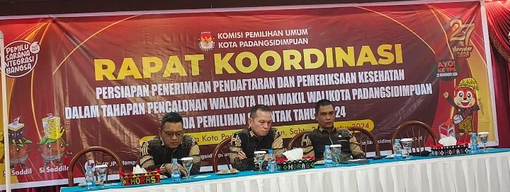Ketua KPU Padangsidimpuan Tagor Dumora: Kepastian Hukum dalam Tahapan Pilkada 2024