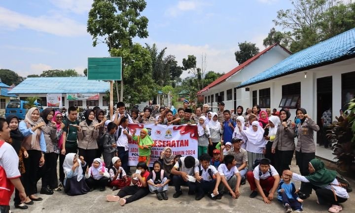 Bakti Sosial dan Bakti Religi Polwan Polres Padangsidimpuan dalam Rangka HUT Polwan Ke-76