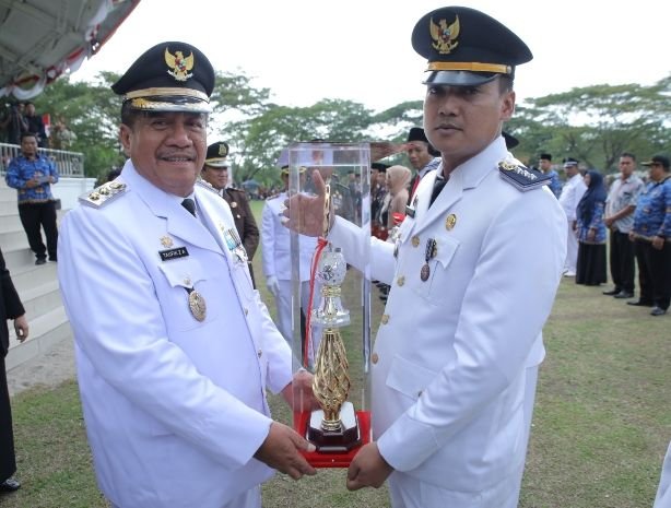 Upacara Penurunan Bendera Merah Putih Tingkat Kabupaten Asahan