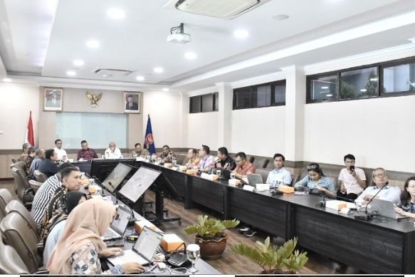 KPPU Kembali Hadirkan Berbagai Pihak dalam Kajian Hadirnya STARLINK