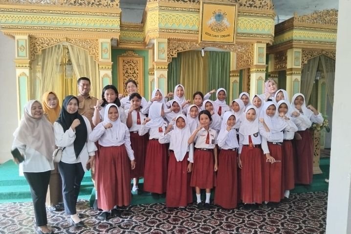 Kadisporaparbud Sergai Akmal Koto Gandeng Bunda Pundri Kenalkan Museum Sejarah Lewat Pelajar