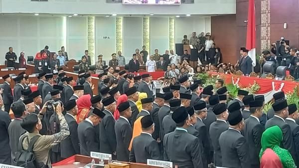 Ini Daftar 98 Nama Anggota DPRDSU Dilantik
