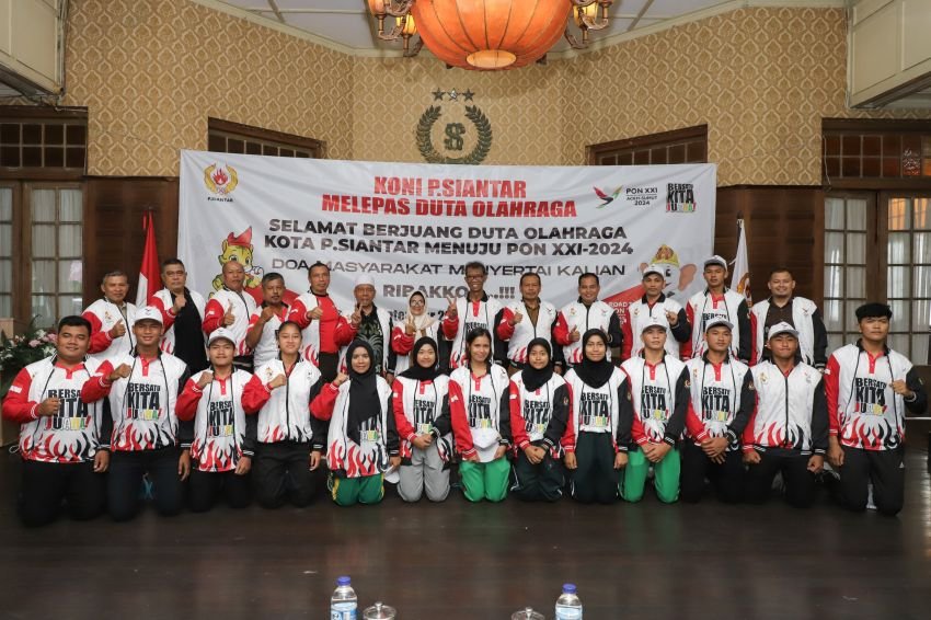 Wali Kota  memberangkatkan para atlet Duta Kota Pematangsiantar menuju PON XXI Tahun 2024 Aceh-Sumut