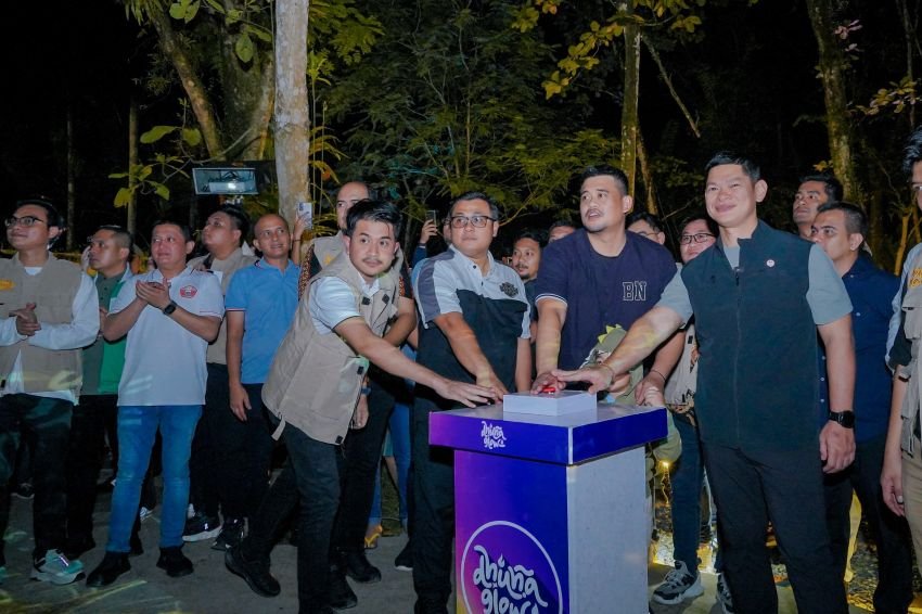Magical Forest Dhuna Glow, Bobby Nasution Soft Launching Hutan Bercahaya di Medan Zoo