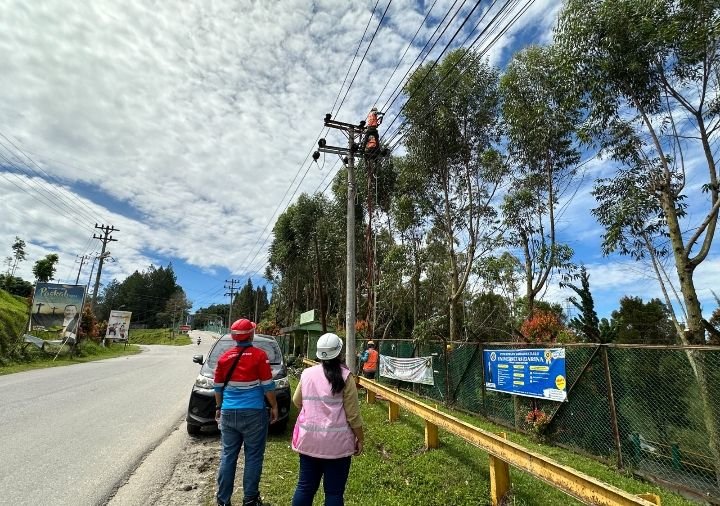 PLN UP3 Sibolga Gelar Rawat Jaringan Gabungan Jaga Keandalan Pasokan Listrik
