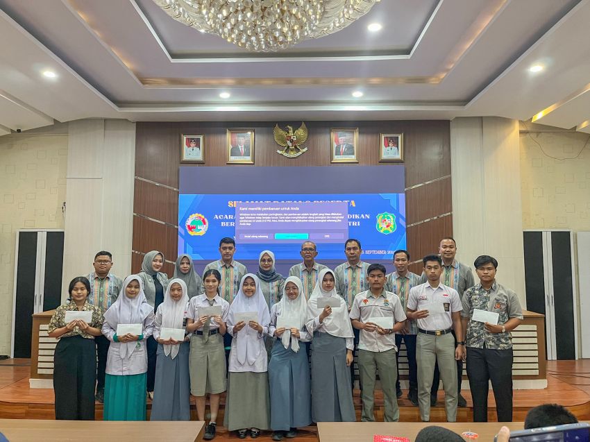 Beri Apresiasi ke Anggota, KPRI Pemko Medan Serahkan Beasiswa kepada 239 Pelajar Berprestasi