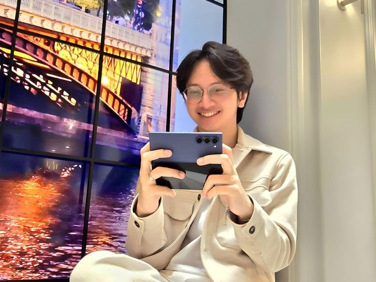 Tiga Tips Produktif Pakai Galaxy Z Fold6 ala Content Creator Apiipp