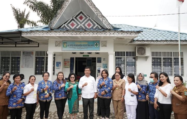 Sambangi Puskesmas Silou Malaha, Bupati Simalungun: "Tempat Layanan Kesehatan itu harus bersih"