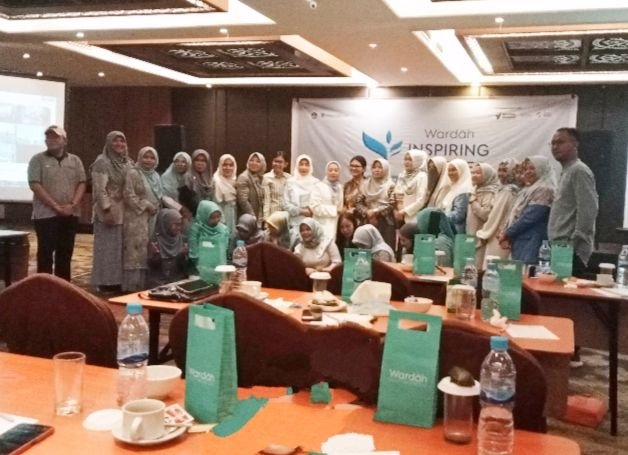 Wardah Dukung Kemajuan Pendidikan Indonesia melalui Wardah Inspiring Teacher 2024
