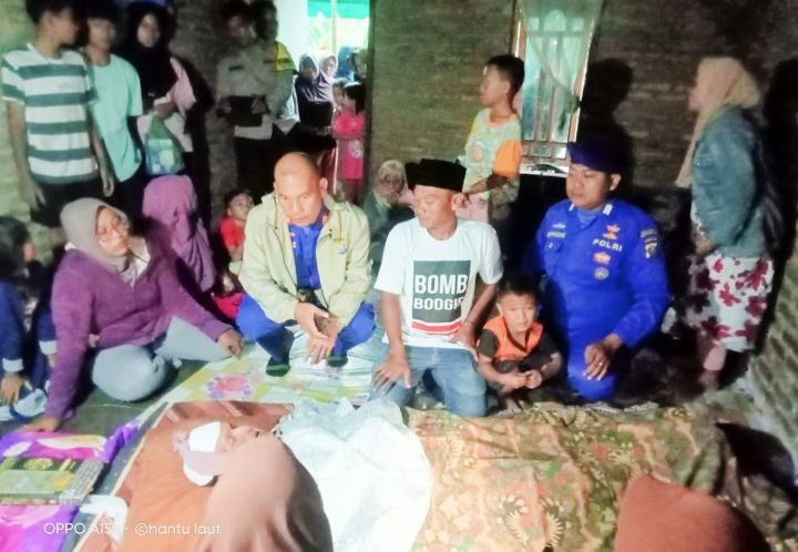 Perahu Nelayan Terbalik Dipantai Sialang Buah Sergai 1 Orang Meninggal Dunia