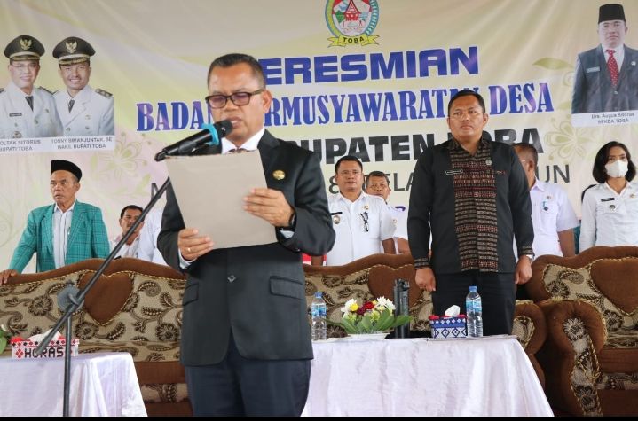 Bupati Toba Terbitkan 54 SK Untuk Peresmian Perpanjangan Masa Jabatan 1.289 BPD