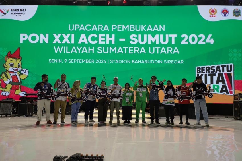 Wali Kota menghadiri Upacara Pembukaan PON XXI Tahun 2024 Wilayah Sumut, di Stadion Baharudin Siregar Lubuk Pakam