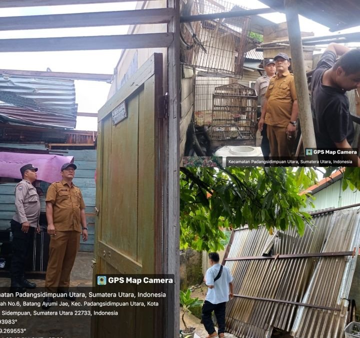 Angin Kencang Rusak Dua Rumah di Gang Lurah, Kerugian Capai Ratusan Juta