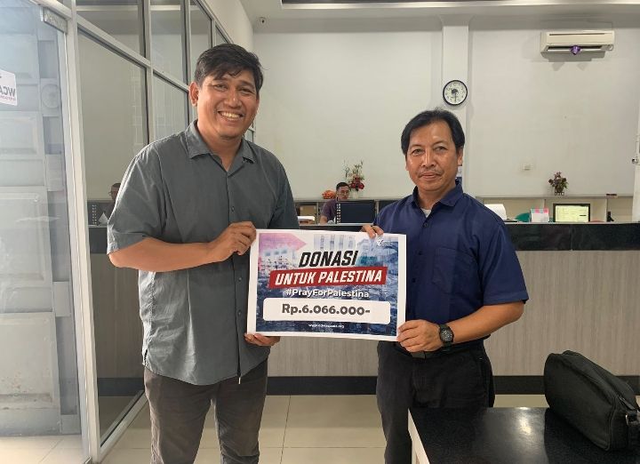 Jamaah Masjid Baiturrahman Terus Ulurkan Tangan untuk Palestina