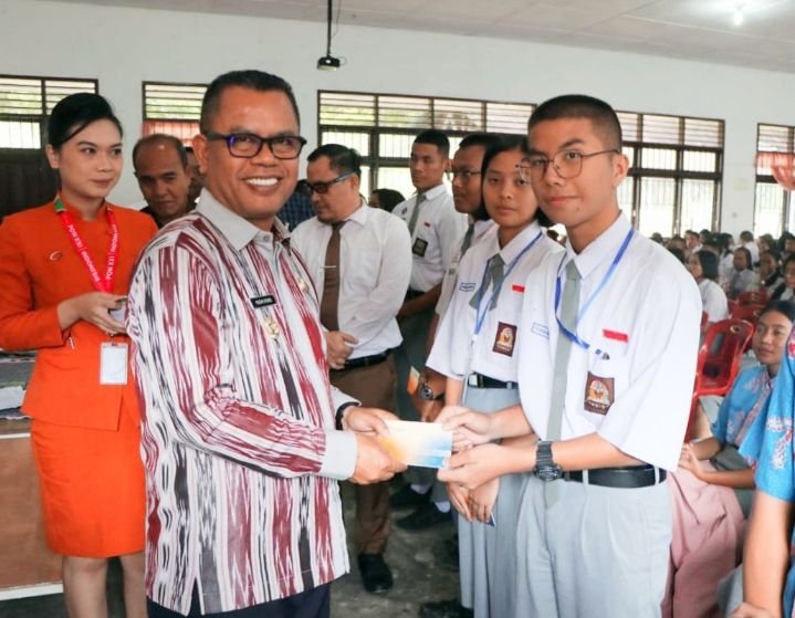 Pendidikan Adalah Kunci Membuka Pintu Keberhasilan Masa Depan
