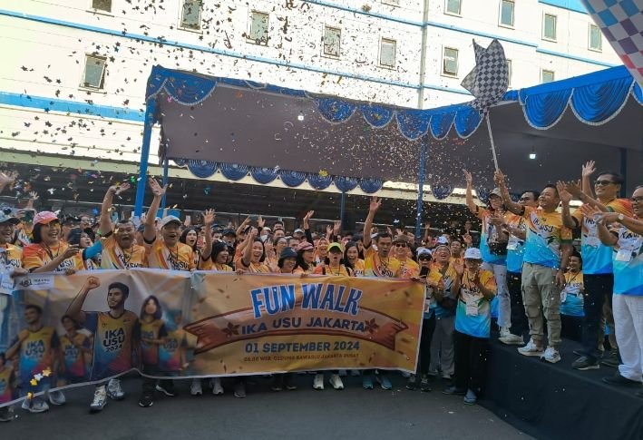 IKA USU Wilayah Jakarta Menggelar “Fun Walk” untuk Sosialisasikan PON XXI Aceh-Sumut 2024