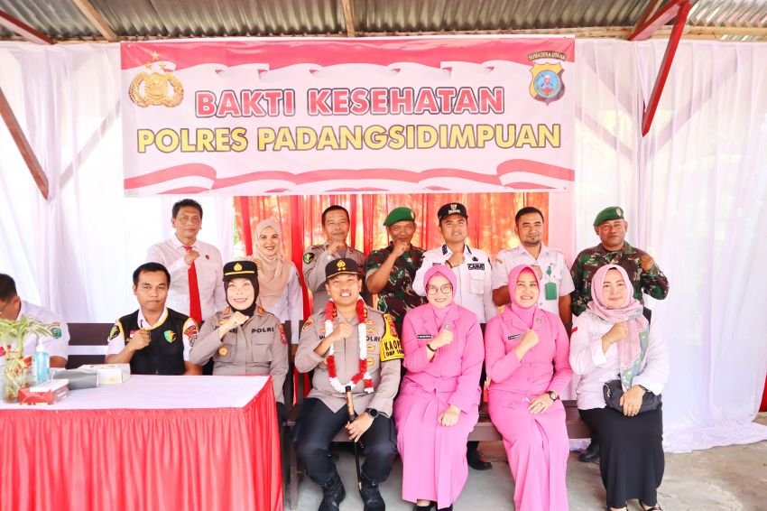 Kunker AKBP Dr Wira Prayatna ke Polsek Hutaimbaru Untuk Memperkuat Sinergi dan Kedekatan dengan Masyarakat