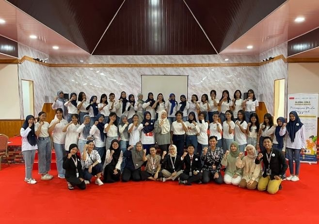 Memberdayakan Perempuan Muda untuk Aksi Iklim: Inisiatif Global Girls Creating Change (G2C2) Dimulai di Medan
