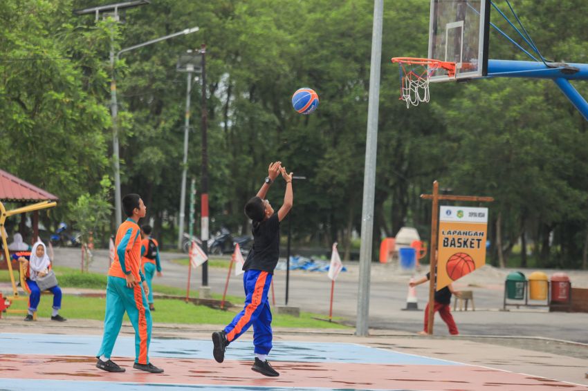 Lebih Asri dengan Fasilitas yang Lengkap, Warga Ajak Jaga Bersama Taman Cadika