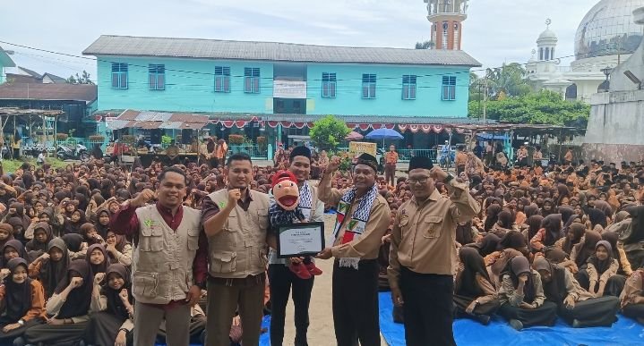 MTs Mesra Kota Pematang Siantar Gelar Aksi Peduli Palestina