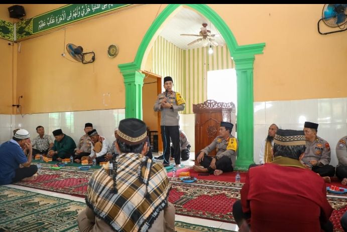 Jum'at Curhat, Wakapolda Sumut Harap Dukungan Masyarakat Wujudkan Kamtibmas Kondusif dan Pilkada Damai