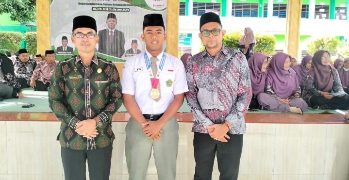 Siswa MAN 2 Deli Serdang Raih Juara Satu Kejurnas Pencak Silat 2024.