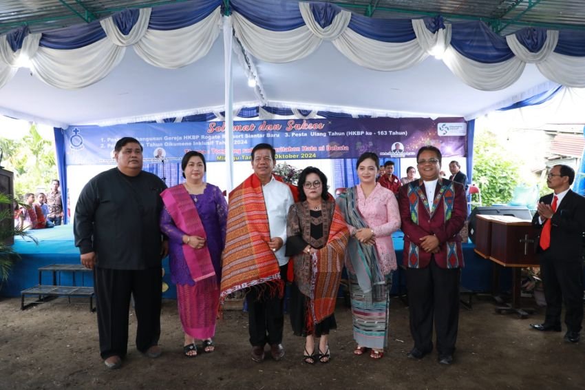 Jemaat HKBP Rogate Ressort Siantar Baru Doakan dan Dukung RHS kembali Memimpin di Kabupaten Simalungun