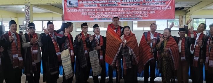 Keturunan Raja Sibagotnipohan Deklarasikan Dukung Paslon Effendi-Murphy