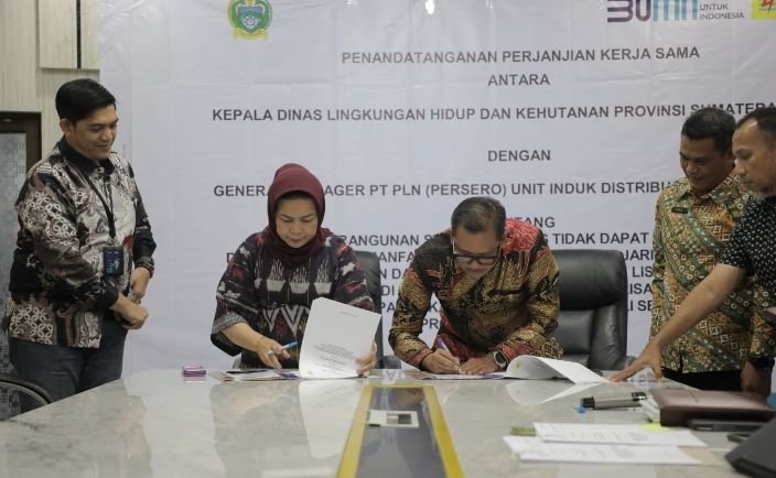 Jelang Nataru, PLN UID Sumut dan Dinas LHK Tandatangani Kerja Sama Pembangunan Jaringan Listrik Desa di Kawasan Tahura