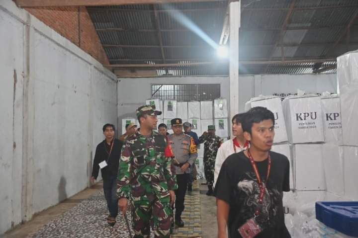 Dandim 0212/Tapsel Pimpin Apel Monitoring Pilkada Serentak Dan Pelaksanaan Patroli Diwilayah Kota Padangsidimpuan