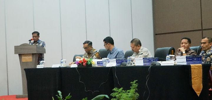 Rapat Pembahasan RANPERDA APBD Tahun Anggaran 2025