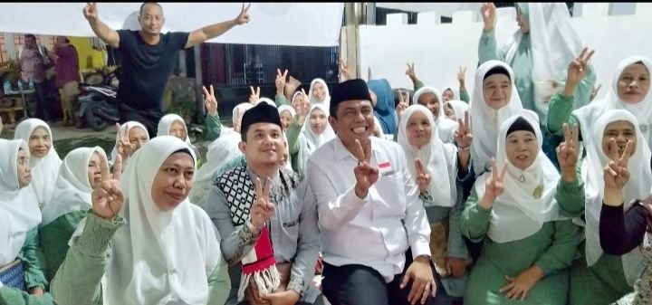 Dihadapan Majelis Ta'lim. Ustad Muhammad Ridho Lubis Sebut Ridha-Rani Sangat Layak Pimpin Kota Medan