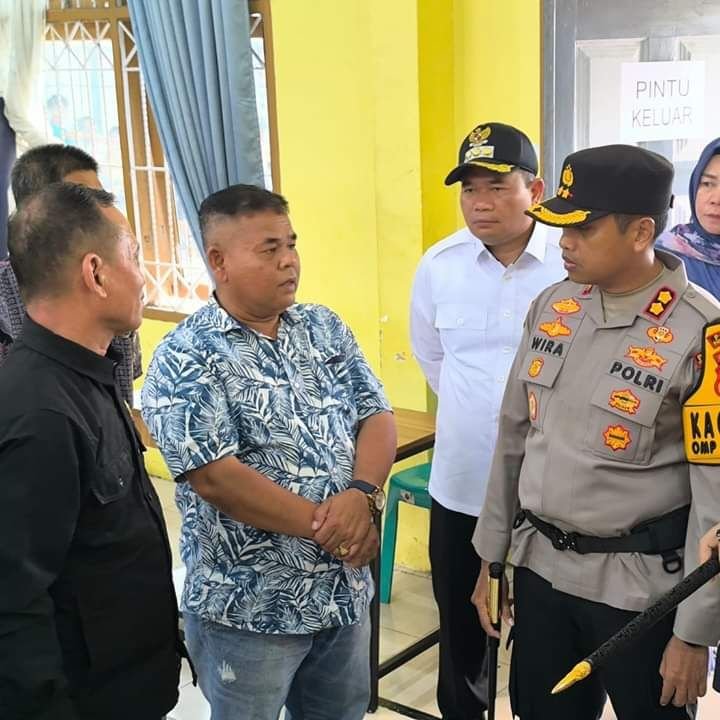 TPS Loksus Lapas Padangsidimpuan Terima Kunjungan Kapolres bersama Forkopimda dan KPU Guna Monitoring Penyelenggaraan Pilkada 2024