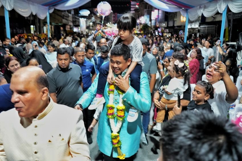 Perayaan Deepavali Berlangsung Meriah di Little India Medan, Ini Kata Wali Kota Medan